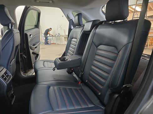 Used 2024 Ford Edge SEL w/ Sport Appearance Package AWD/4WD image 14