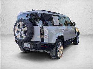 New 2026 Land Rover Defender 110 X-Dynamic SE video 2