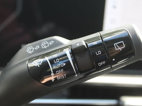 New 2026 Kia Sportage SX FWD image 35