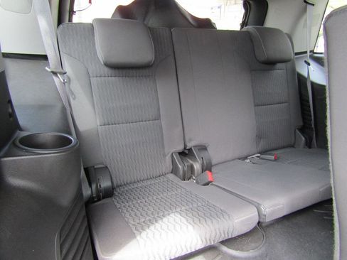 Used 2017 GMC Yukon SLE image 14