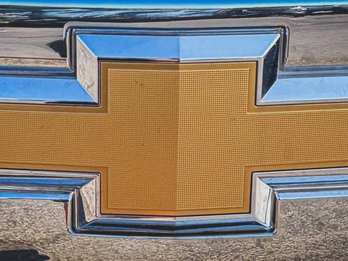 Used 2019 Chevrolet Silverado 1500 LT w/ All-Star Edition AWD/4WD image 3