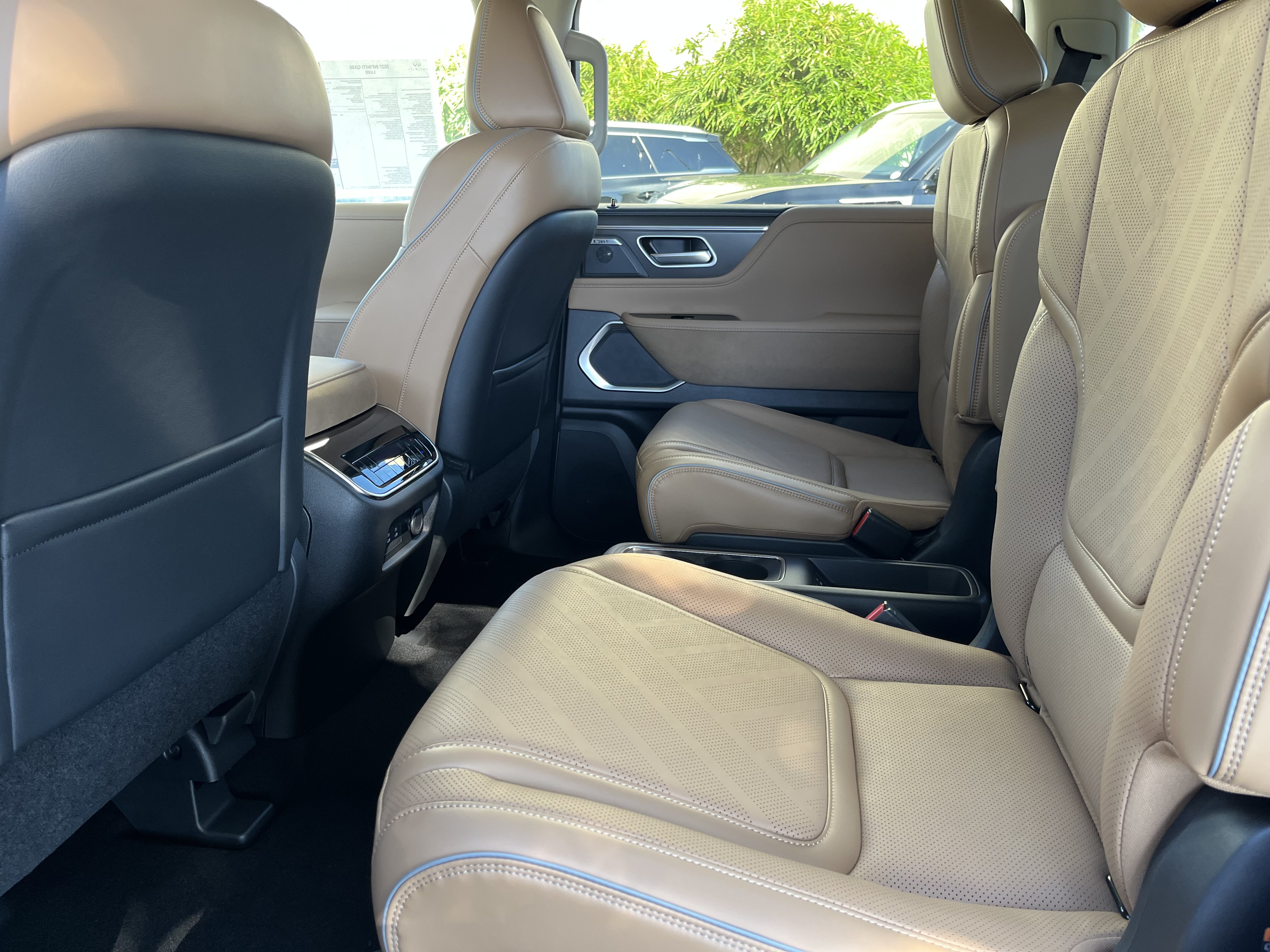 New 2027 INFINITI QX80 Luxe w/ Cargo Package RWD image 13