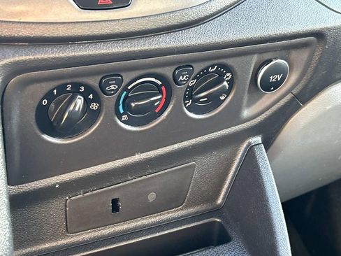 Used 2019 Ford Transit 350 Base image 24