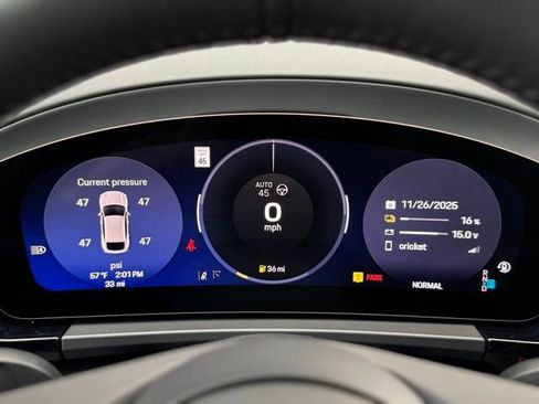 New 2025 Porsche Macan 4S Electric AWD/4WD image 23