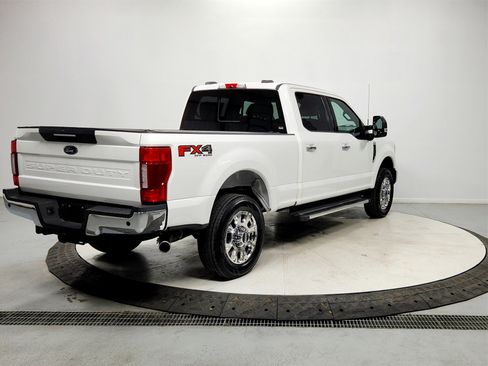 Used 2022 Ford F250 Lariat w/ Lariat Ultimate Package image 7