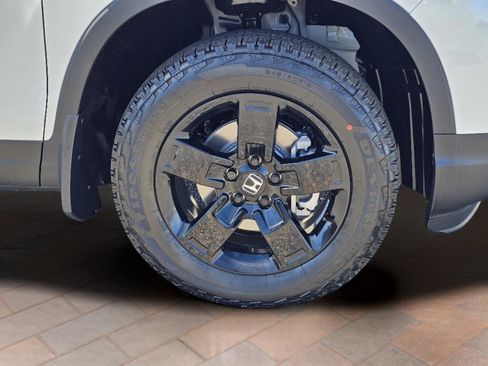 New 2026 Honda Ridgeline Black Edition image 7