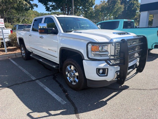 Used 2019 GMC Sierra 3500 Denali w/ Duramax Plus Package AWD/4WD image 3