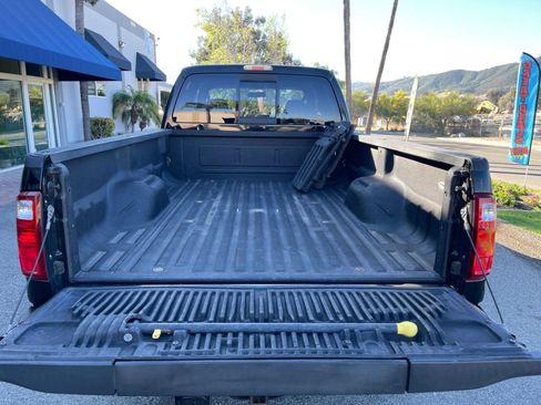 Used 2009 Ford F250 Lariat image 10