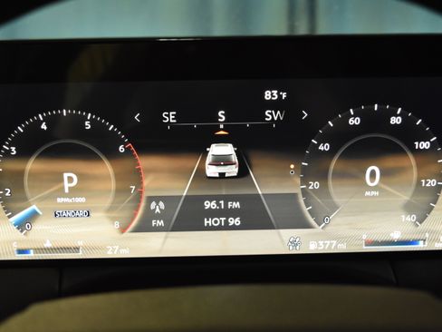 New 2025 Nissan Armada SL w/ Captain's Chari Seat Package image 16