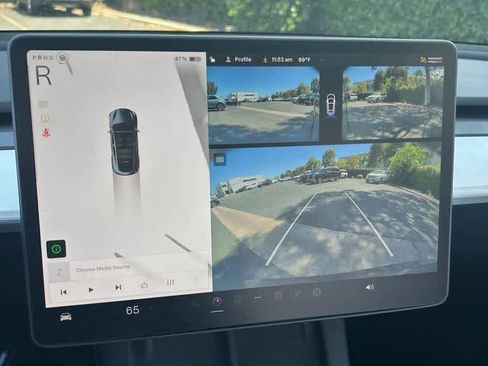 Used 2025 Tesla Model Y Long Range AWD/4WD image 11