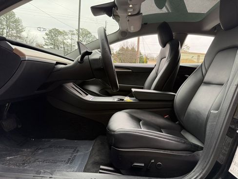 Used 2022 Tesla Model 3 Long Range image 25