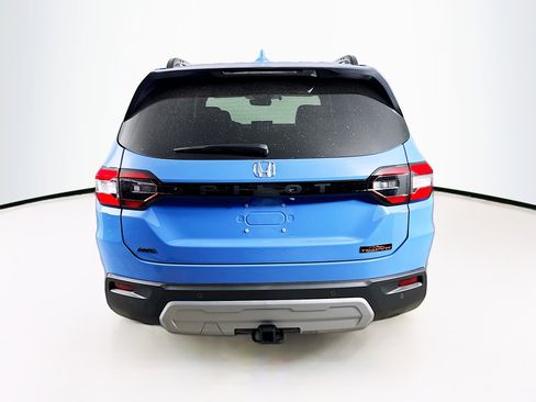 New 2025 Honda Pilot TrailSport image 39