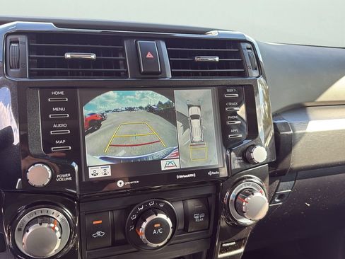 Used 2023 Toyota 4Runner TRD Off-Road Premium w/ Off Road Premium Plus Package AWD/4WD image 18