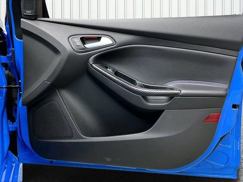 Used 2018 Ford Focus RS image 28