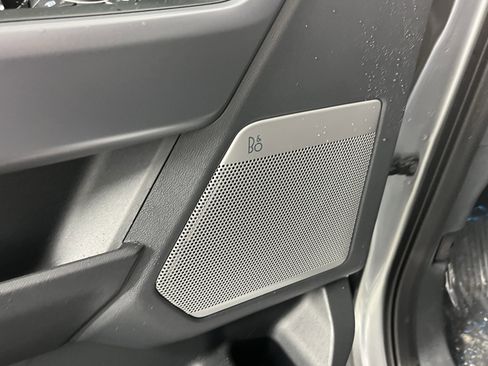 New 2025 Ford F150 Lariat w/ Equipment Group 502A High image 17