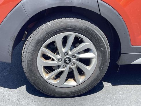 Used 2017 Hyundai Tucson Eco w/ Cargo Package image 7