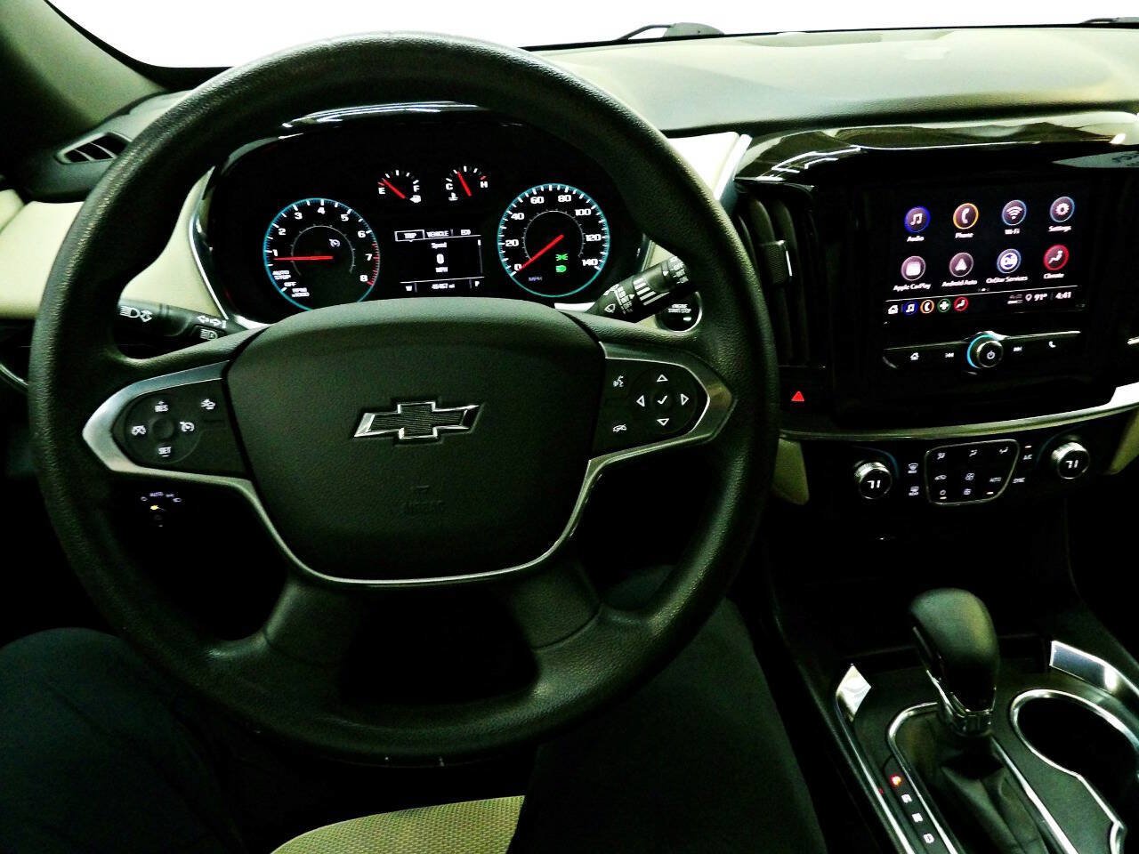 Used 2022 Chevrolet Traverse LS w/ Midnight/Sport Edition FWD image 18