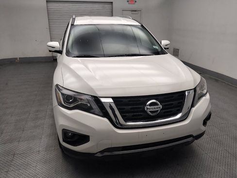 Used 2019 Nissan Pathfinder SL FWD image 14