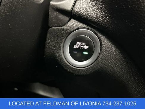 Used 2019 Chevrolet Equinox LT image 16