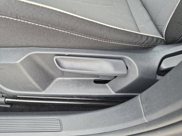Used 2025 Volkswagen Jetta Sport FWD image 14