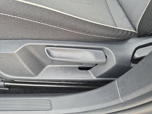Used 2025 Volkswagen Jetta Sport FWD image 14