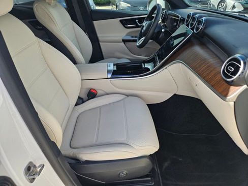 Certified 2026 Mercedes-Benz GLC 300 4MATIC image 22
