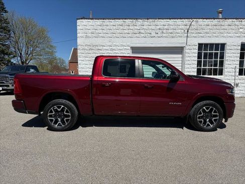 Certified 2025 RAM 1500 Laramie w/ Sport Appearance Package AWD/4WD image 4