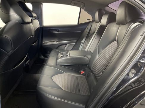 Certified 2022 Toyota Camry SE w/ Convenience Package image 13