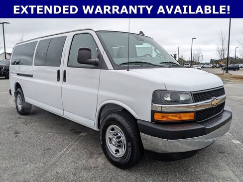 Used 2020 Chevrolet Express 3500 LT w/ LT Preferred Equipment Group image 8