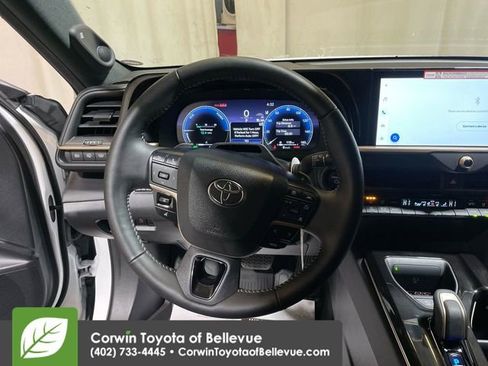 New 2025 Toyota Crown Signia image 22