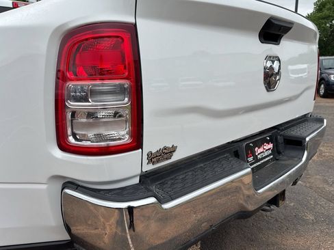 Used 2024 RAM 3500 Tradesman w/ Chrome Appearance Group AWD/4WD image 45