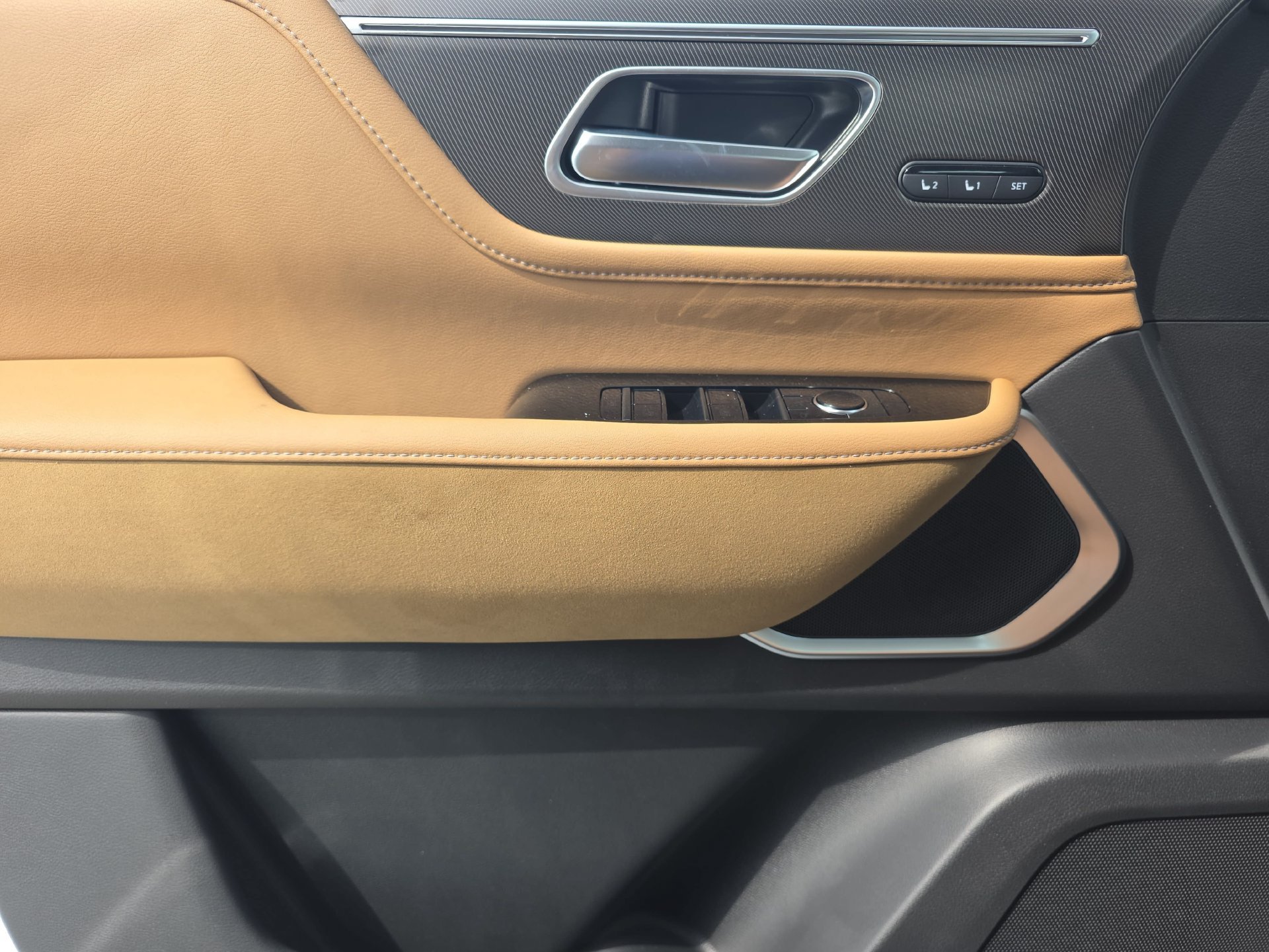 New 2027 INFINITI QX80 Luxe AWD/4WD image 26