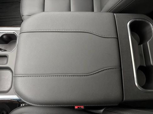 New 2026 GMC Sierra 1500 Elevation w/ Elevation Premium Package AWD/4WD image 30