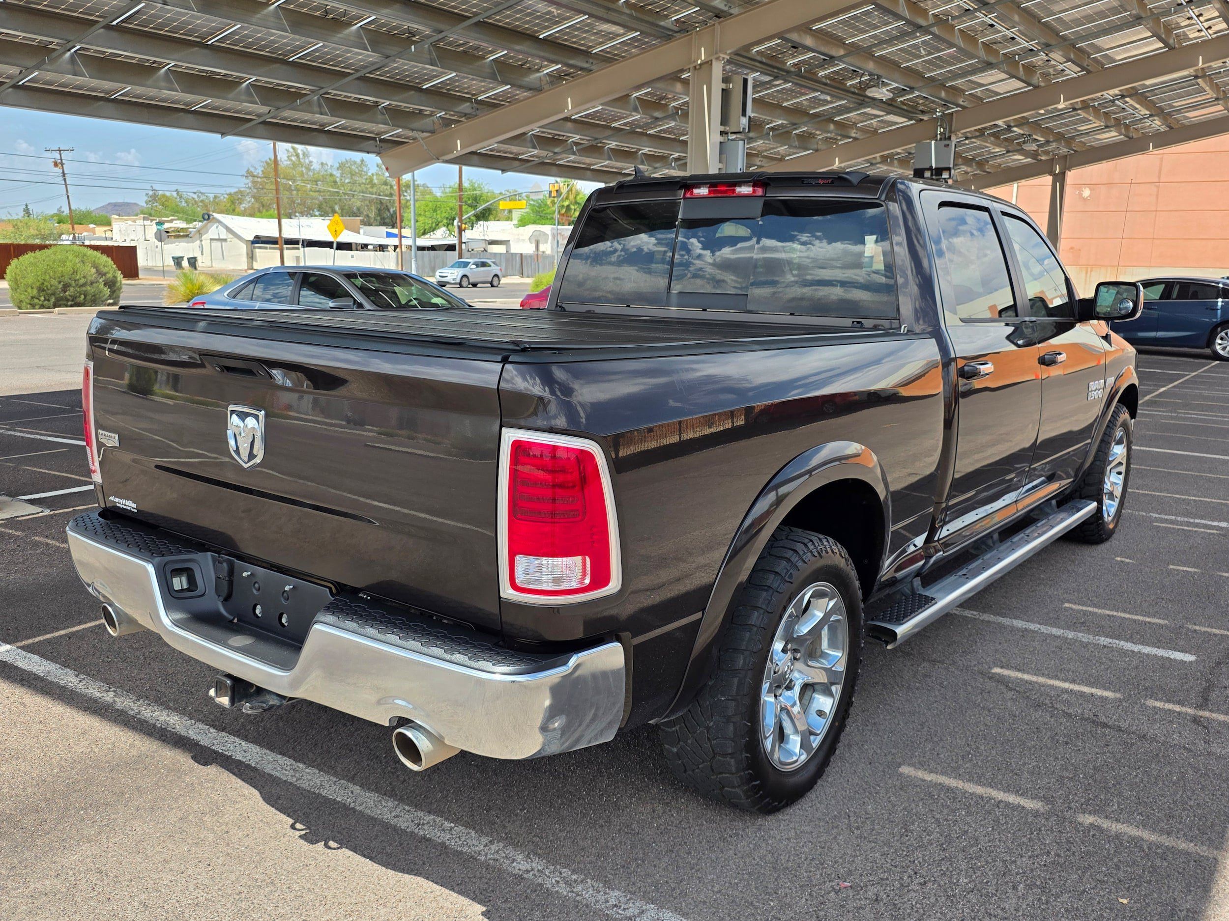 Used 2017 RAM 1500 Laramie w/ Convenience Group RWD image 5
