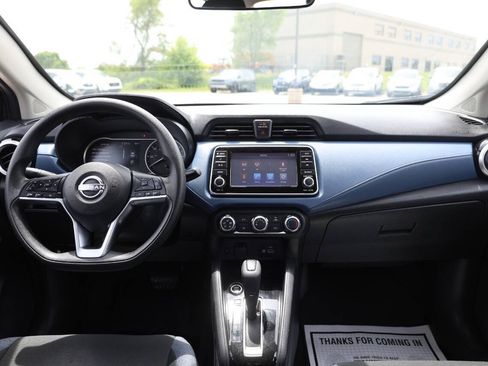 Used 2025 Nissan Versa SV FWD image 14