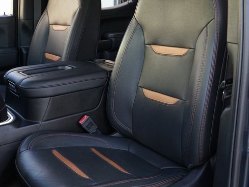 Used 2019 GMC Sierra 1500 AT4 w/ AT4 Premium Package image 10