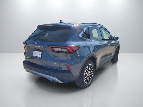 New 2024 Ford Escape SE FWD image 4