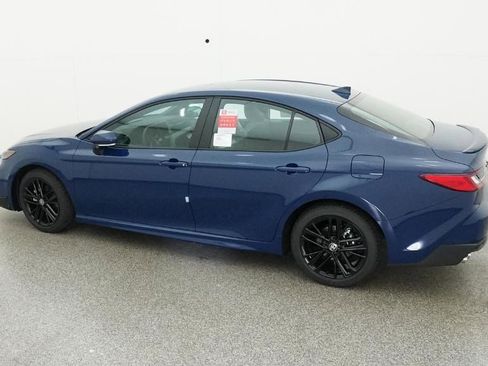 New 2026 Toyota Camry SE image 11