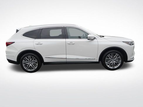 Used 2023 Acura MDX SH-AWD w/ Advance Package image 6