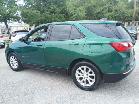 Used 2018 Chevrolet Equinox LS FWD image 5