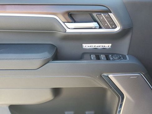 New 2026 GMC Sierra 1500 Denali w/ Denali Reserve Package image 18
