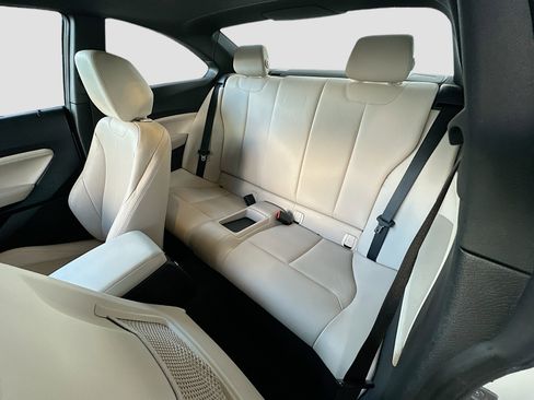 Used 2015 BMW 228i Coupe image 23