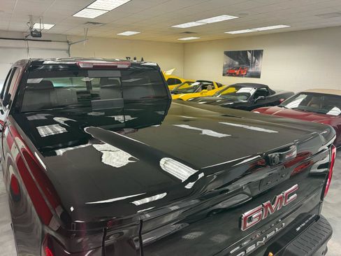 Used 2021 GMC Sierra 1500 Denali w/ Driver Alert Package II AWD/4WD image 17