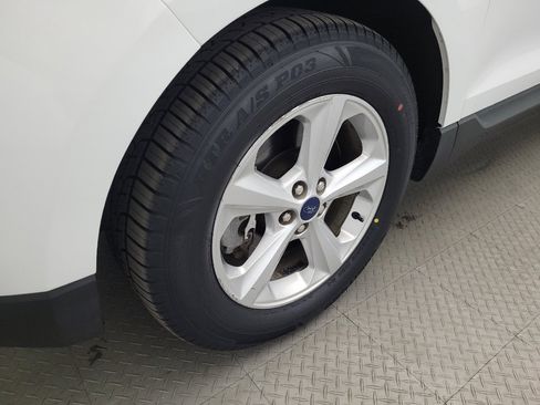 Used 2020 Ford Edge SE AWD/4WD image 31
