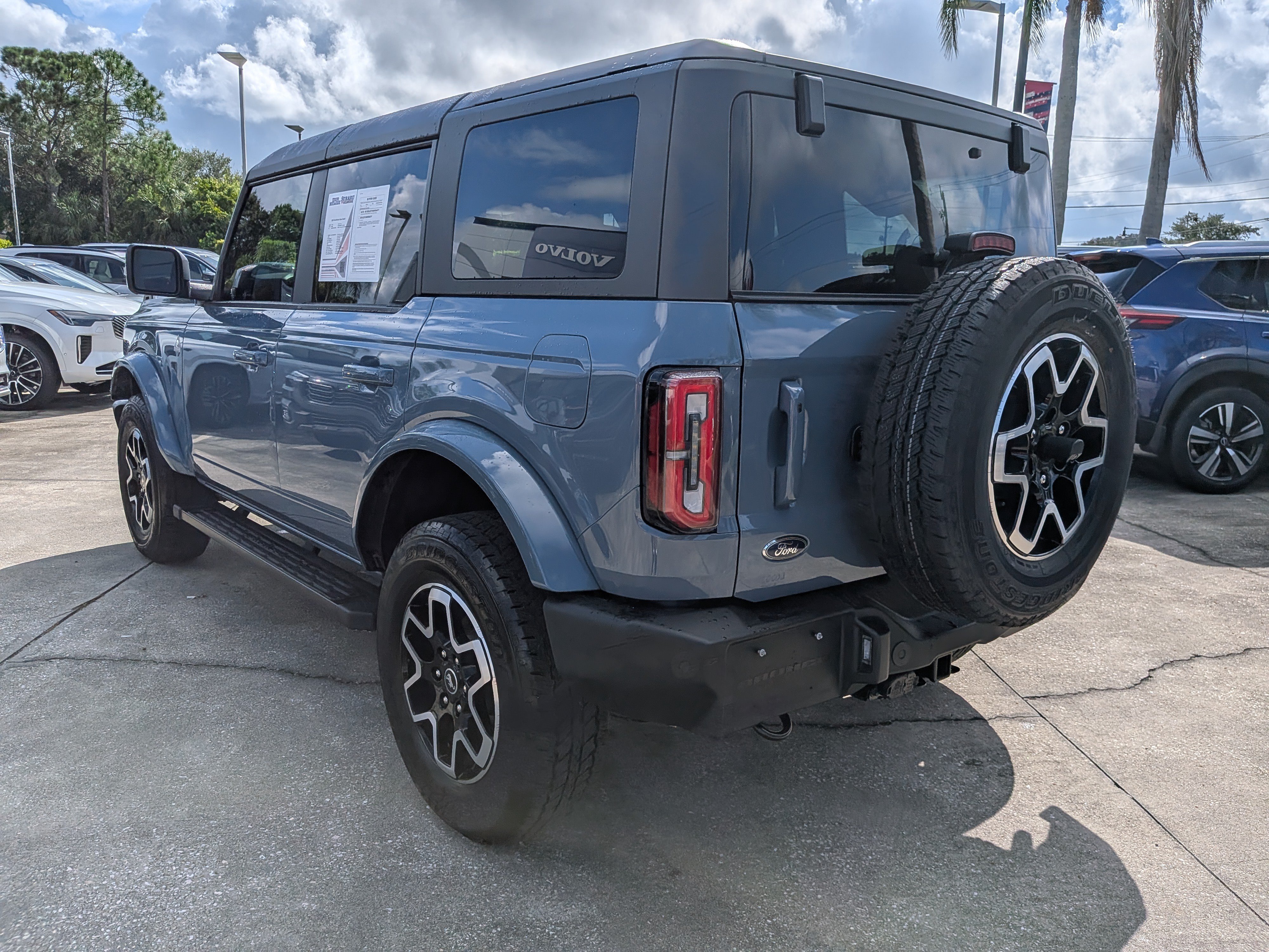 Used 2024 Ford Bronco Outer Banks AWD/4WD image 6