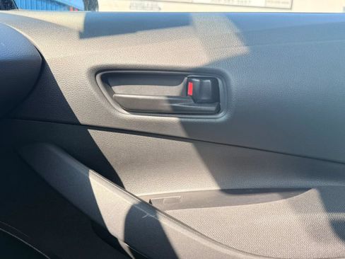 Used 2023 Toyota Corolla LE FWD image 25