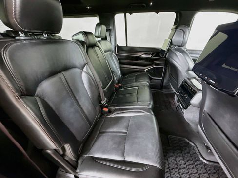 Used 2022 Jeep Wagoneer Series I w/ Convenience Group I RWD image 31