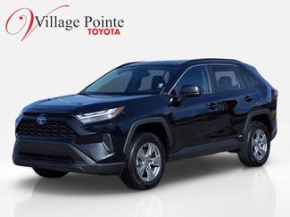 Used 2023 Toyota RAV4 LE video 1