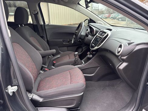 Used 2019 Chevrolet Sonic LT w/ LPO, Performance Package image 28