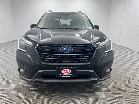 Used 2023 Subaru Forester Premium AWD/4WD image 3
